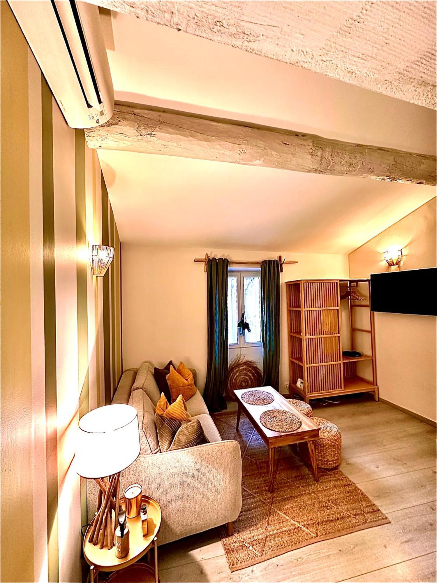 Cozy Studio Le Cedre, Port De Saint Tropez Экстерьер фото