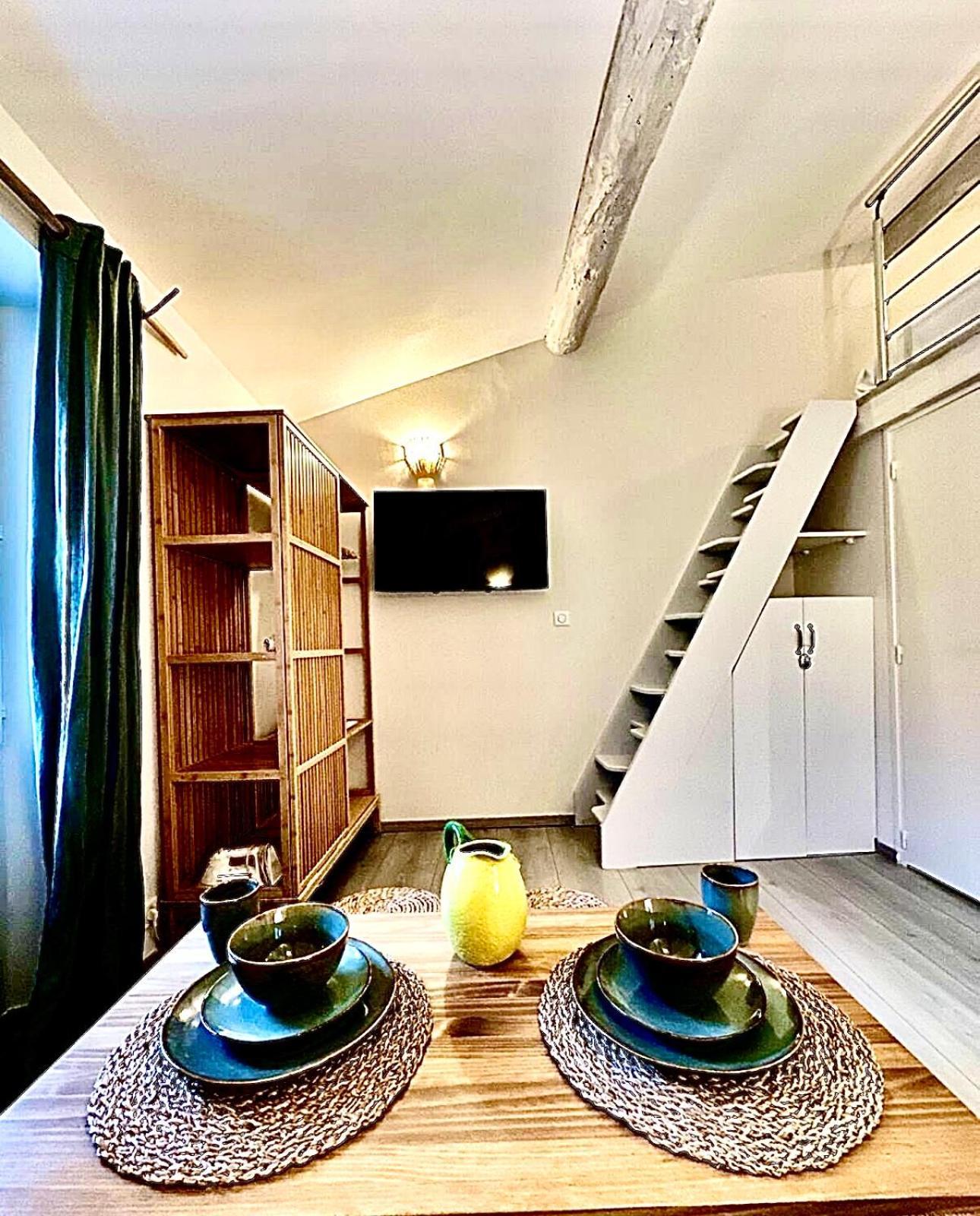 Cozy Studio Le Cedre, Port De Saint Tropez Экстерьер фото