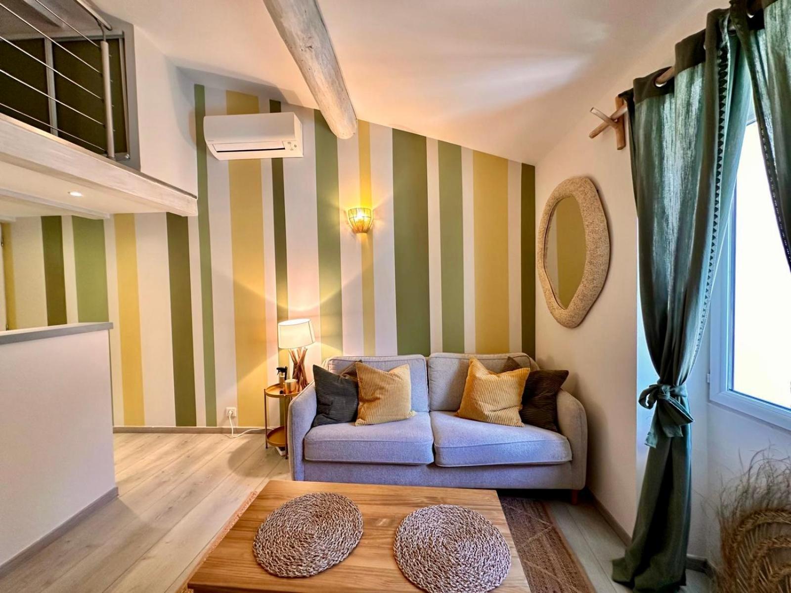Cozy Studio Le Cedre, Port De Saint Tropez Экстерьер фото
